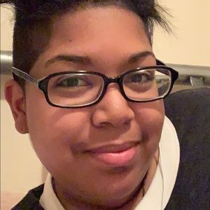 Meet your Posher, Naty